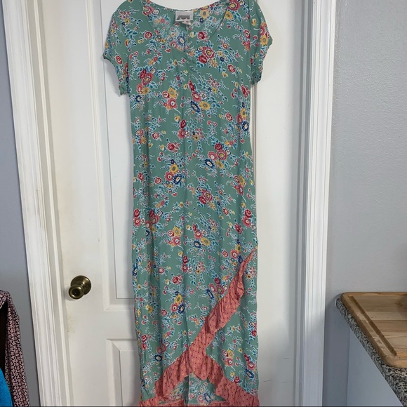 zoe california Dresses & Skirts - ZOE  California Vintage Dress Cottage Core